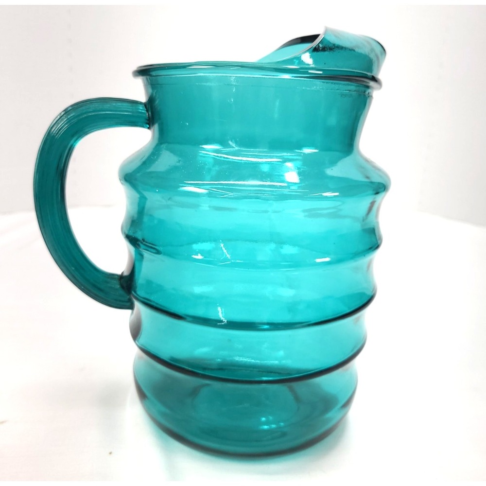 Vtg MCM Teal Molded Glass Ring Pitcher With Applied Handle & Ice Catcher Lip